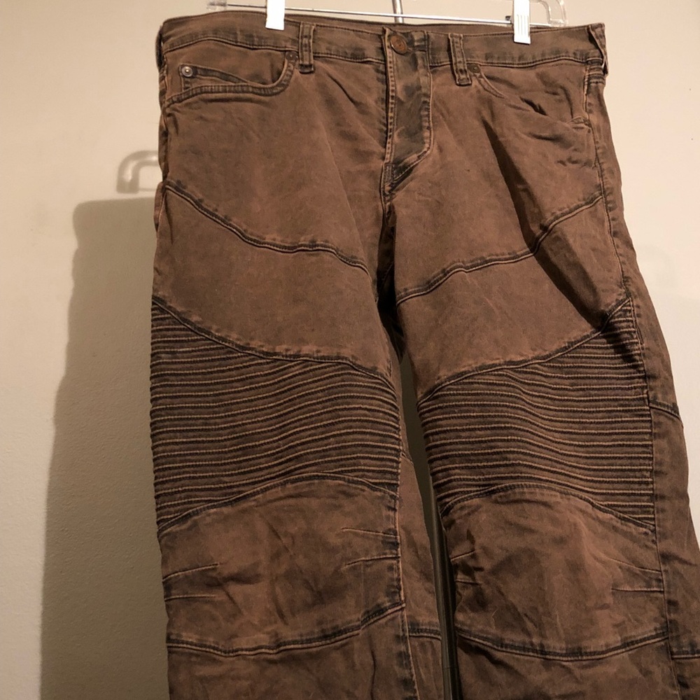 TRUE RELIGION GENO RELAXED SLIM